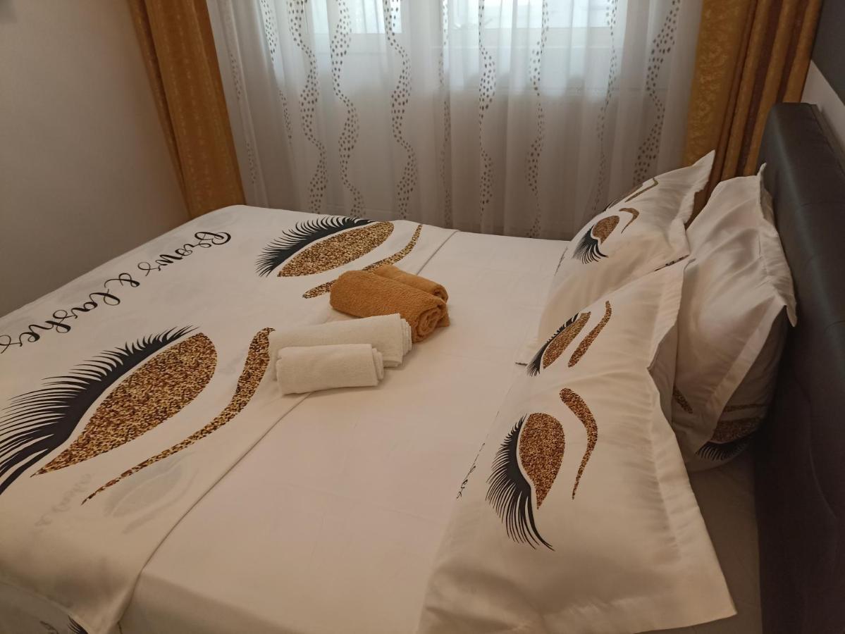 Apartament Sofy2 Băile Herculane Buitenkant foto